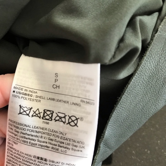 Banana Republic Heritage Collection Leather Vest - Picture 6 of 10